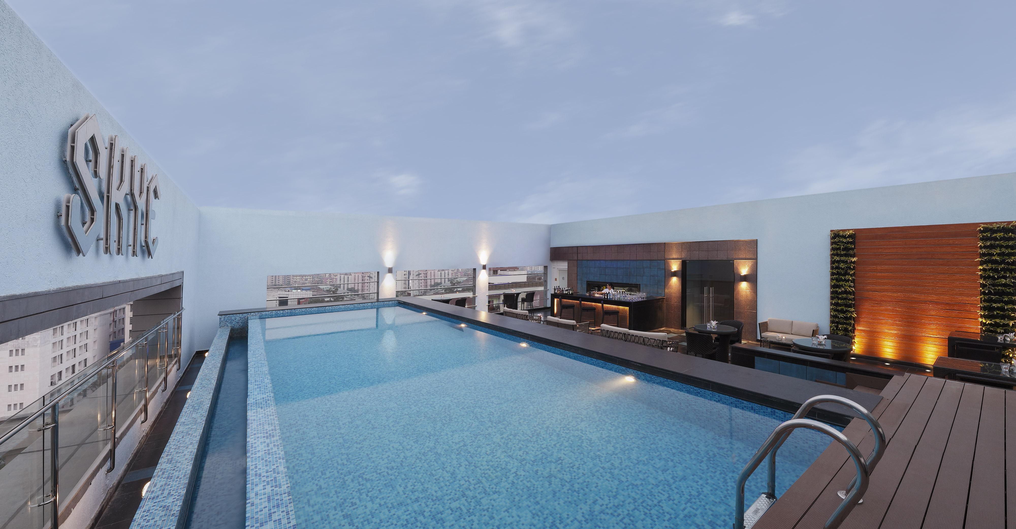 Novotel Guwahati Gs Road Extérieur photo
