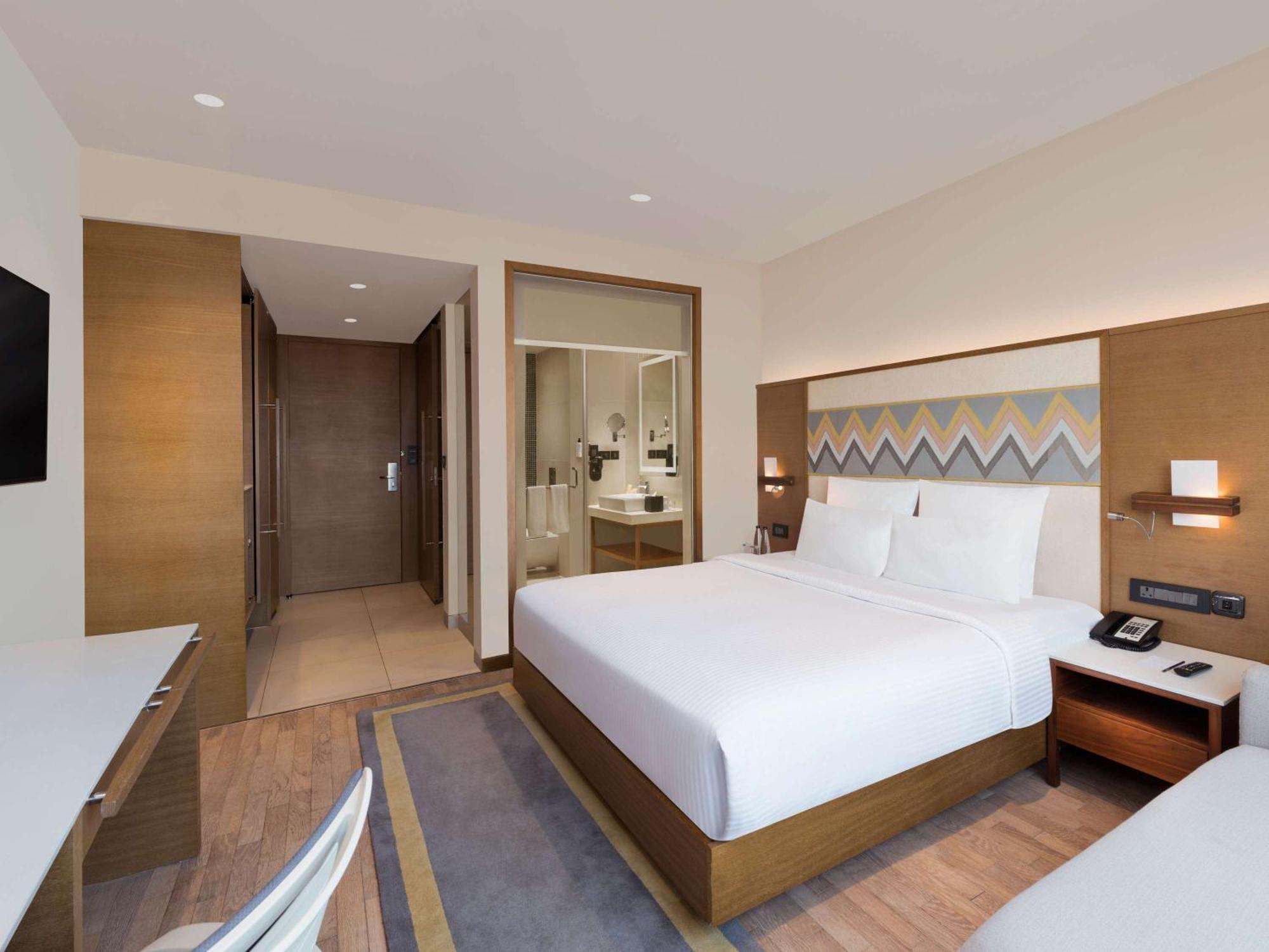 Novotel Guwahati Gs Road Extérieur photo